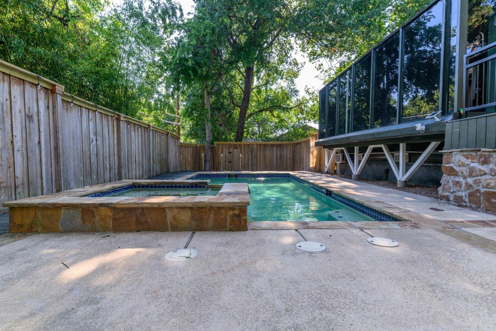 Kessler Park Getaway Villa Dallas Exterior foto